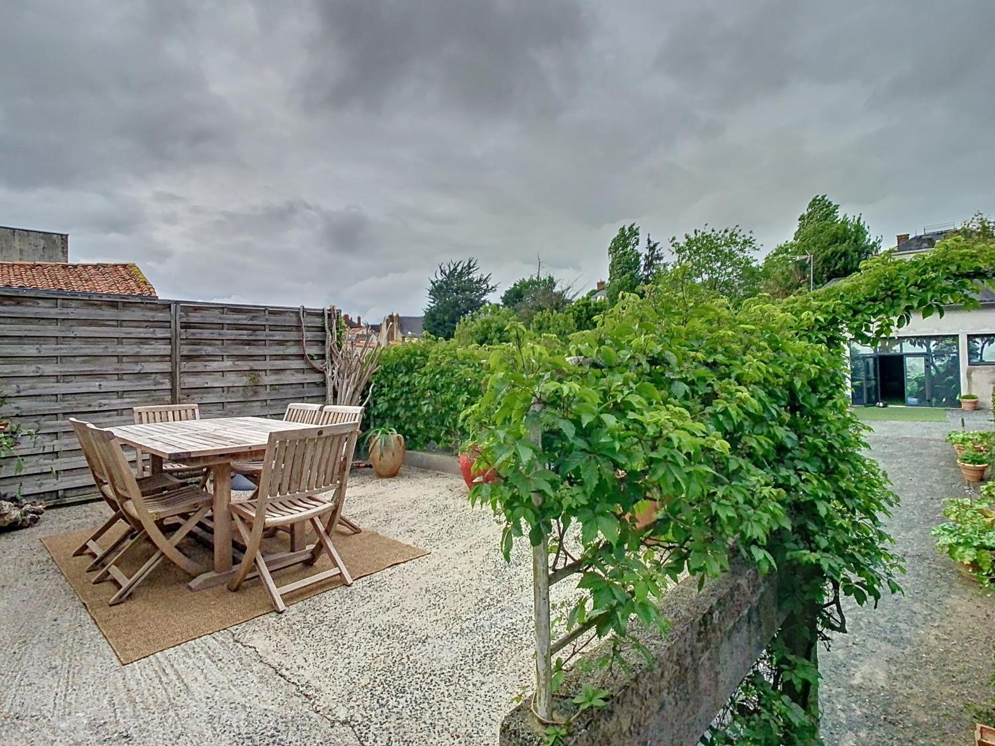 La Terrasse - Charmante Maison Cholet Eksteriør billede